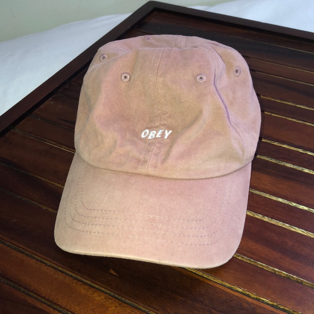 Obey light pink hat